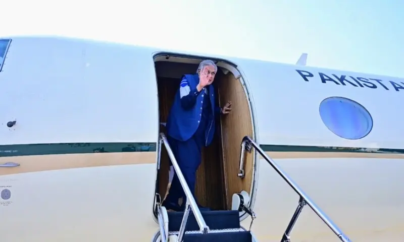 Dar Visits China for Talks on Regional Developments, Iran Diplomacy