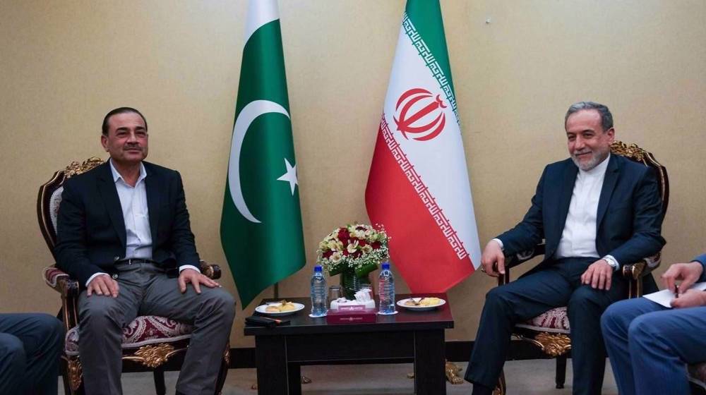 Iran Proposes Hormuz Deal Separating Nuclear Talks to Break Diplomatic Deadlock